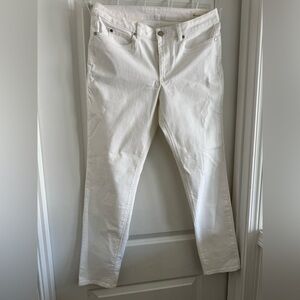 Vince Camuto Women's Straight Leg Jeans in Cream
